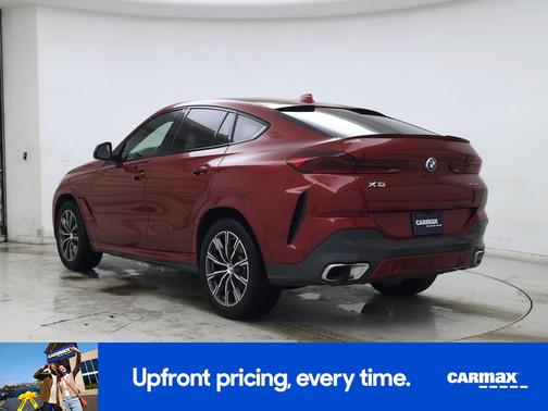 Red 2021 BMW X6 xDrive40i