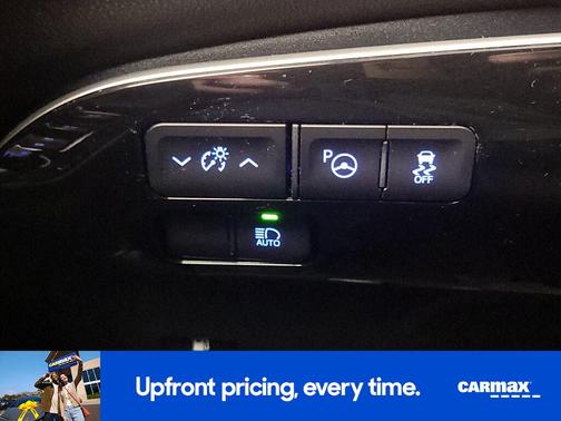 2017 Toyota Prius Two