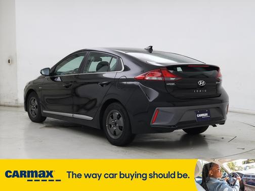 2020 Hyundai IONIQ Hybrid SE