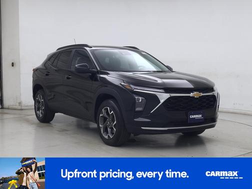 Black 2024 Chevrolet Trax LT
