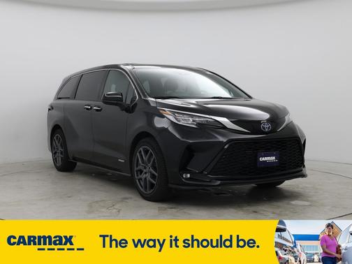 2021 Toyota Sienna XSE