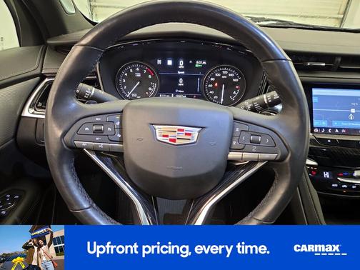 Gray 2021 Cadillac XT6 Premium Luxury