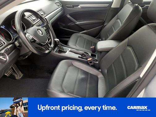 2018 Volkswagen Passat R-Line