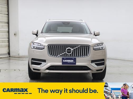 2024 Volvo XC90 Recharge Plug-In Hybrid T8 Plus Bright Theme