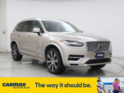 2024 Volvo XC90 Recharge Plug-In Hybrid T8 Plus Bright Theme