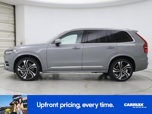 2024 Volvo XC90 B6 Ultimate Bright Theme