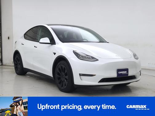 White 2023 Tesla Model Y Long Range