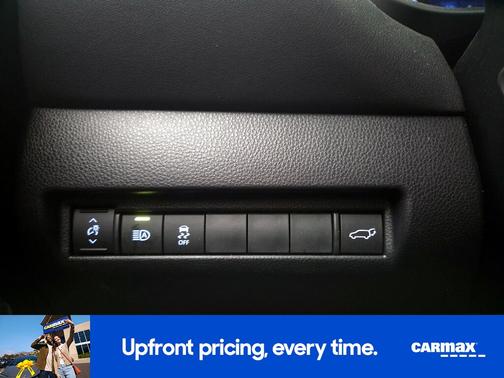 Gold 2023 Toyota Venza XLE