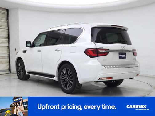 2023 INFINITI QX80 Premium Select