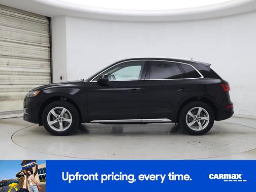 Black 2022 Audi Q5 Premium