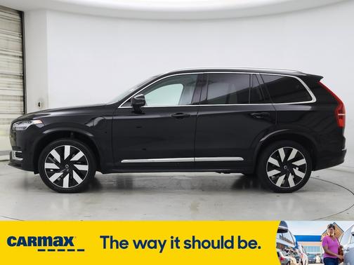 2024 Volvo XC90 Recharge Plug-In Hybrid T8 Plus Bright Theme