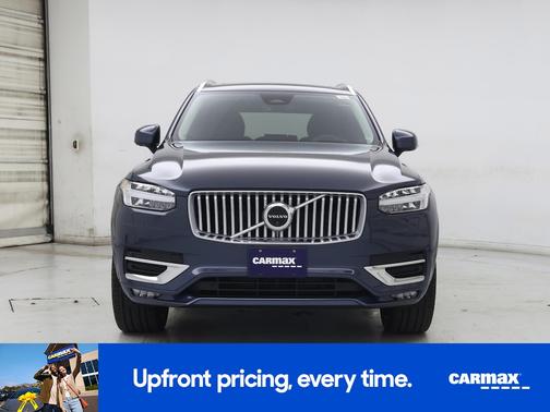 2024 Volvo XC90 B6 Ultimate Bright Theme