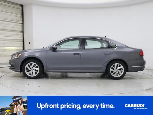 2018 Volkswagen Passat SE