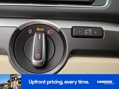 2017 Volkswagen Passat R-Line