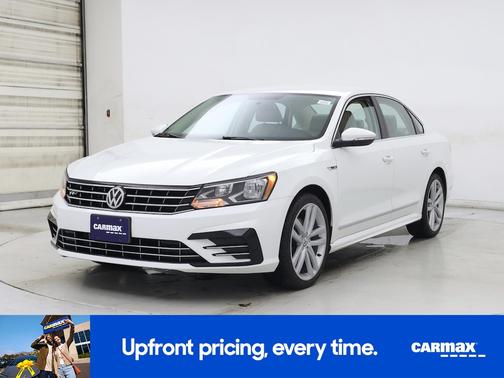 2017 Volkswagen Passat R-Line