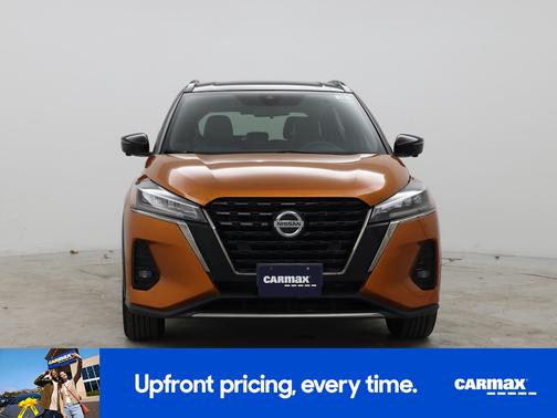 2021 Nissan Kicks SR