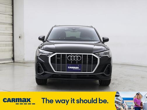 2023 Audi Q3 S-Line Premium