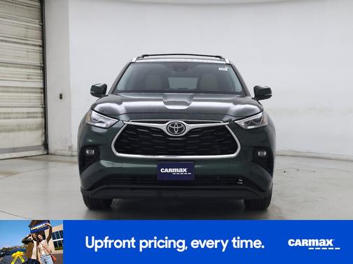 Green 2023 Toyota Highlander Limited