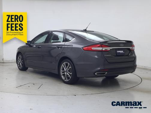 Gray 2017 Ford Fusion SE