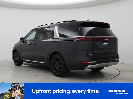 2024 Kia Carnival SX