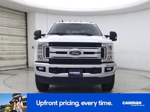 White 2019 Ford F-350 XLT
