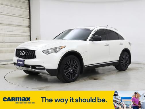 2017 INFINITI QX70
