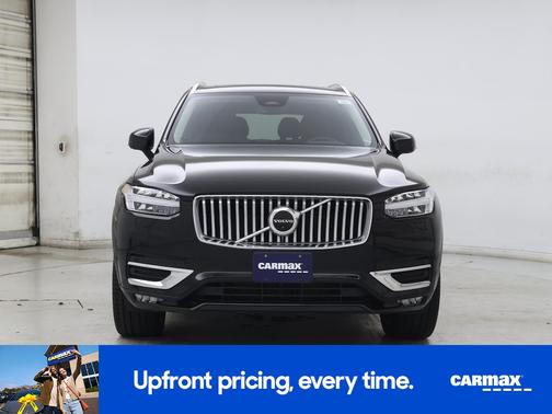 2023 Volvo XC90 B6 Plus