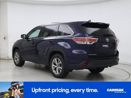 2016 Toyota Highlander LE