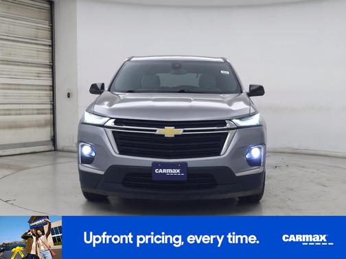 Gray 2023 Chevrolet Traverse LS