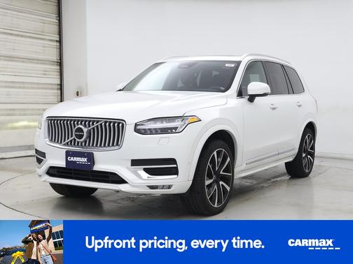 2023 Volvo XC90 B6 Plus