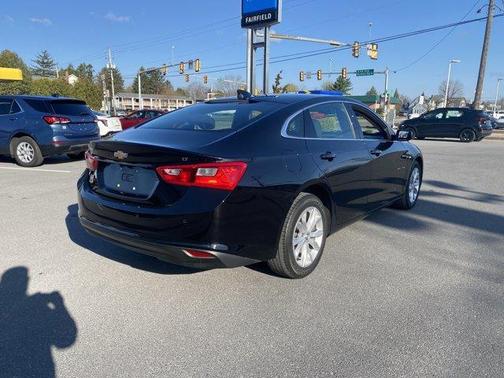 Mosaic Black Metallic 2024 Chevrolet Malibu LT