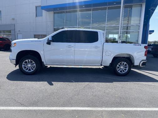 Summit White 2023 Chevrolet Silverado 1500 LT