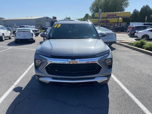 Sterling Gray Metallic 2024 Chevrolet Trailblazer LT