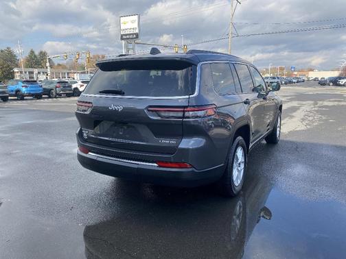 2024 Jeep Grand Cherokee L Laredo