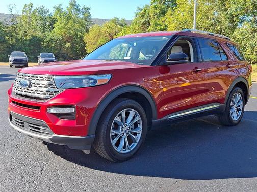 Red 2023 Ford Explorer Limited