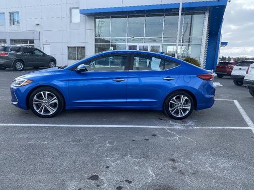 2017 Hyundai ELANTRA Limited