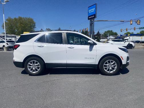 Summit White 2022 Chevrolet Equinox 1LT