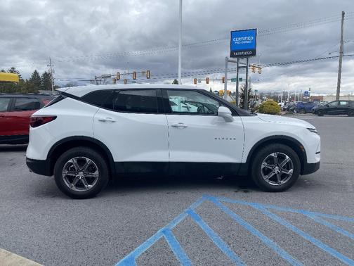 Summit White 2023 Chevrolet Blazer 2LT