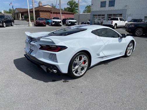 Ceramic Matrix Gray Metallic 2022 Chevrolet Corvette Stingray w/3LT