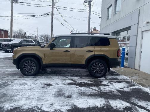 2024 Toyota Land Cruiser Base