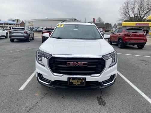 Summit White 2022 GMC Terrain SLE