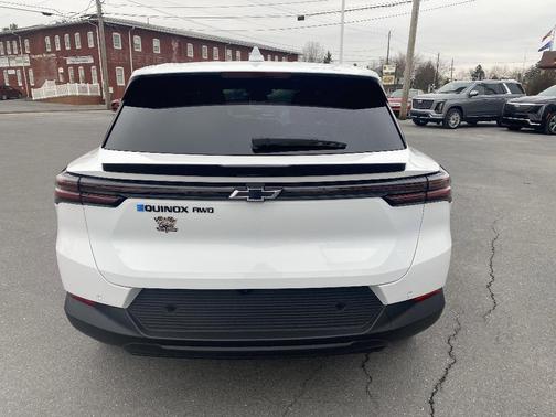 Summit White 2026 Chevrolet Equinox EV LT 1