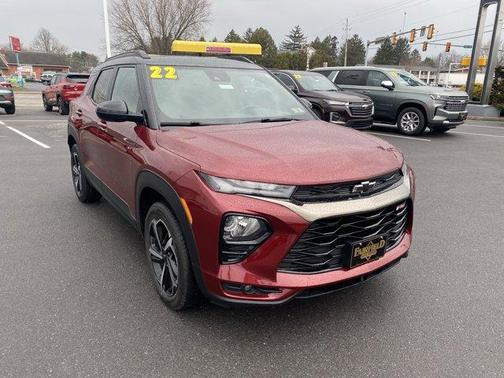 Crimson Metallic 2022 Chevrolet Trailblazer RS