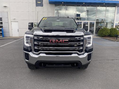 Onyx Black 2021 GMC Sierra 2500 SLE