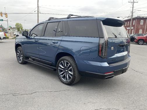 2025 Cadillac Escalade Sport Platinum