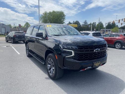 Black 2024 Chevrolet Suburban Z71