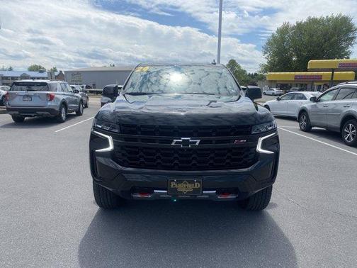 Black 2024 Chevrolet Suburban Z71