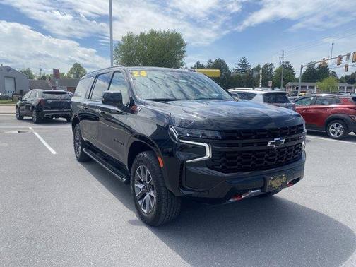 Black 2024 Chevrolet Suburban Z71