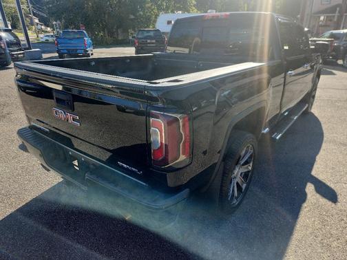 2017 GMC Sierra 1500 Denali