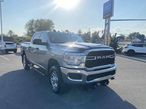 Billet Silver Metallic Clearcoat 2021 RAM 2500 Tradesman